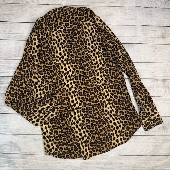 THE SHIRT by Rochelle Behrens Classic Animal Print Button Up Blouse Top Small - Picture 7 of 7